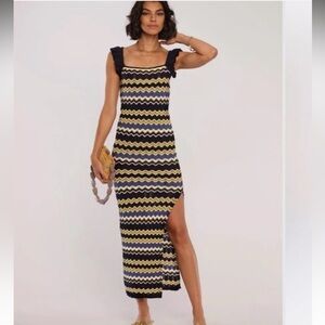 Heartloom Black and White Sleeveless Sheath Dress